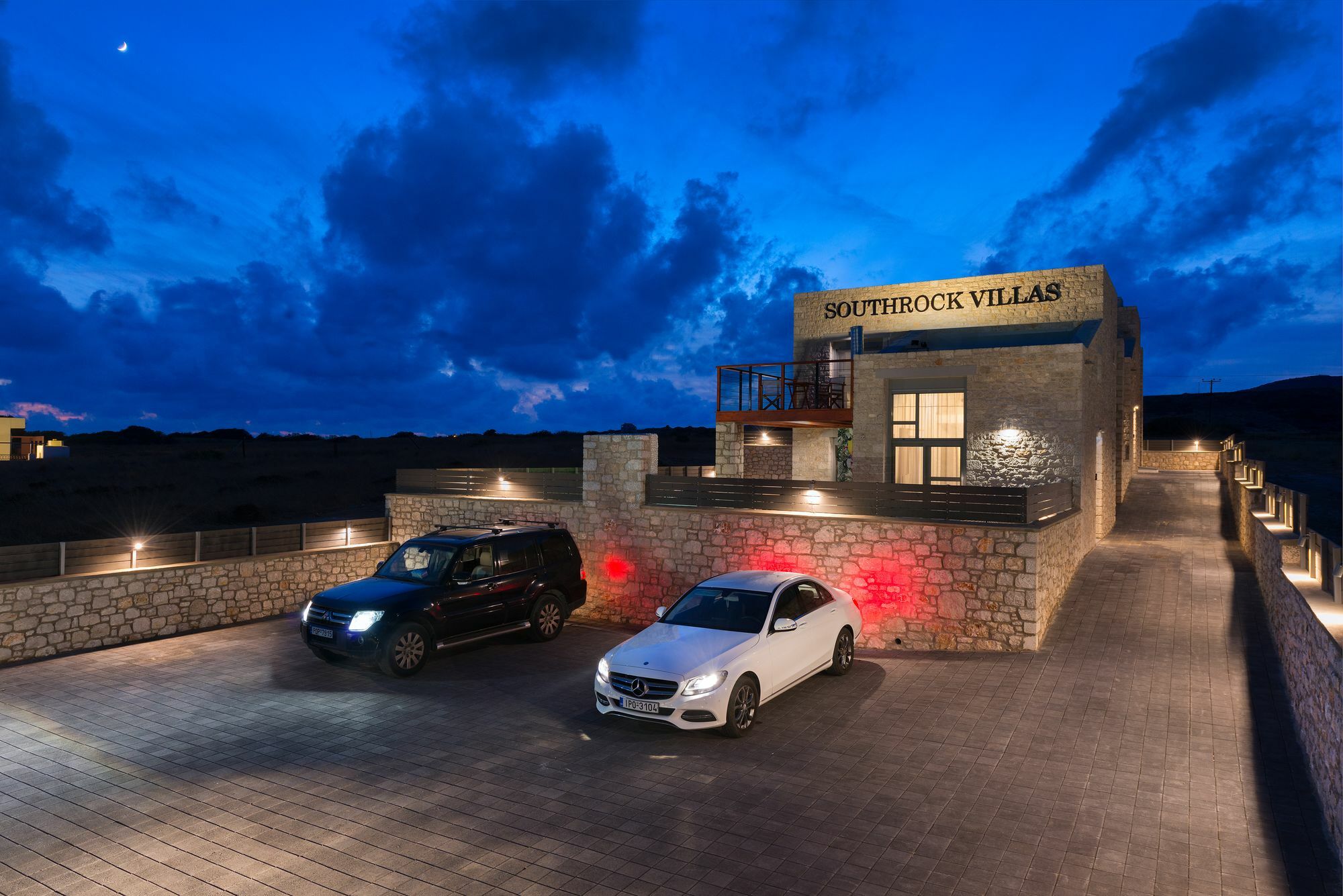 Southrock Villas Lakhania Luaran gambar