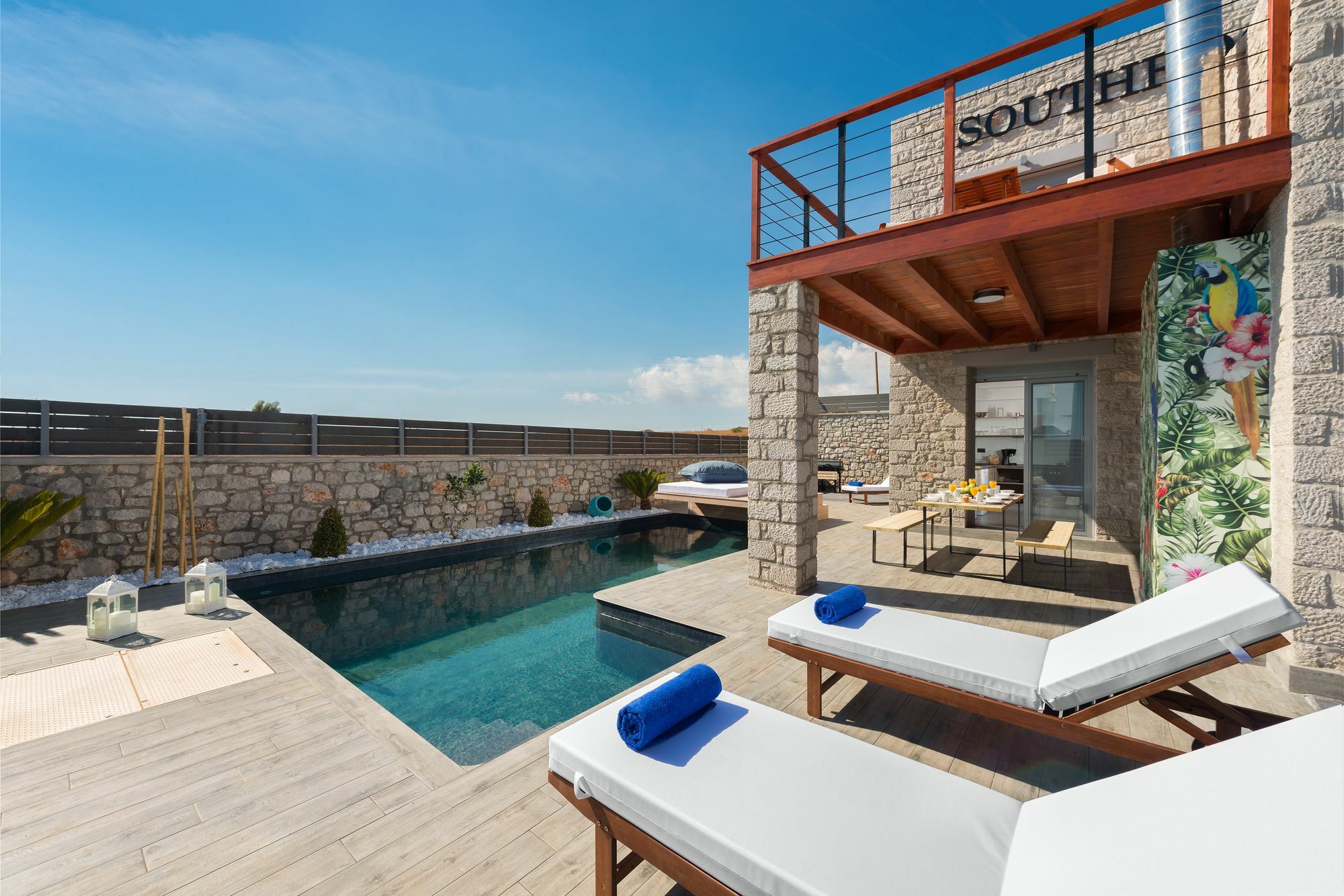 Southrock Villas Lakhania Luaran gambar